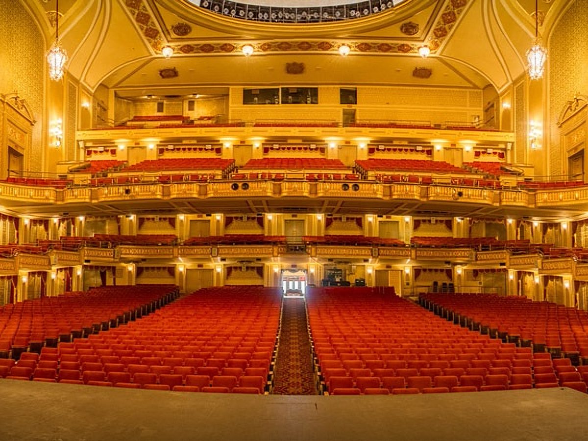 Reserve Parking | The Orpheum Theatre Group